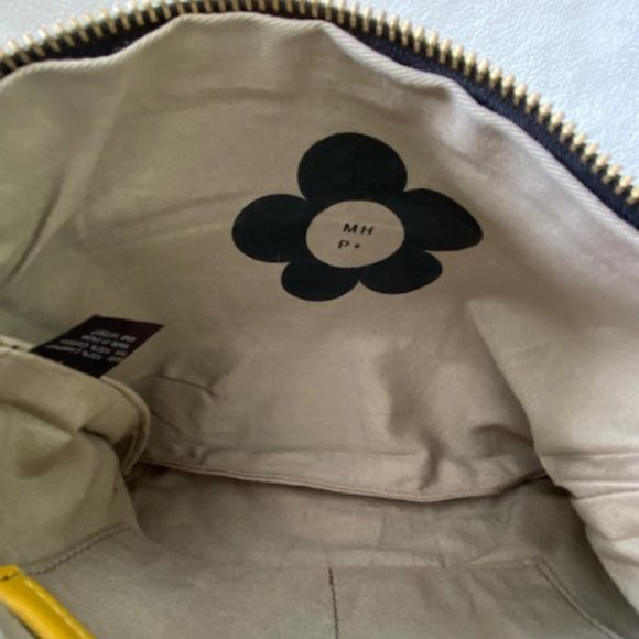 Rainbow Clutch - Picture 3 of 5